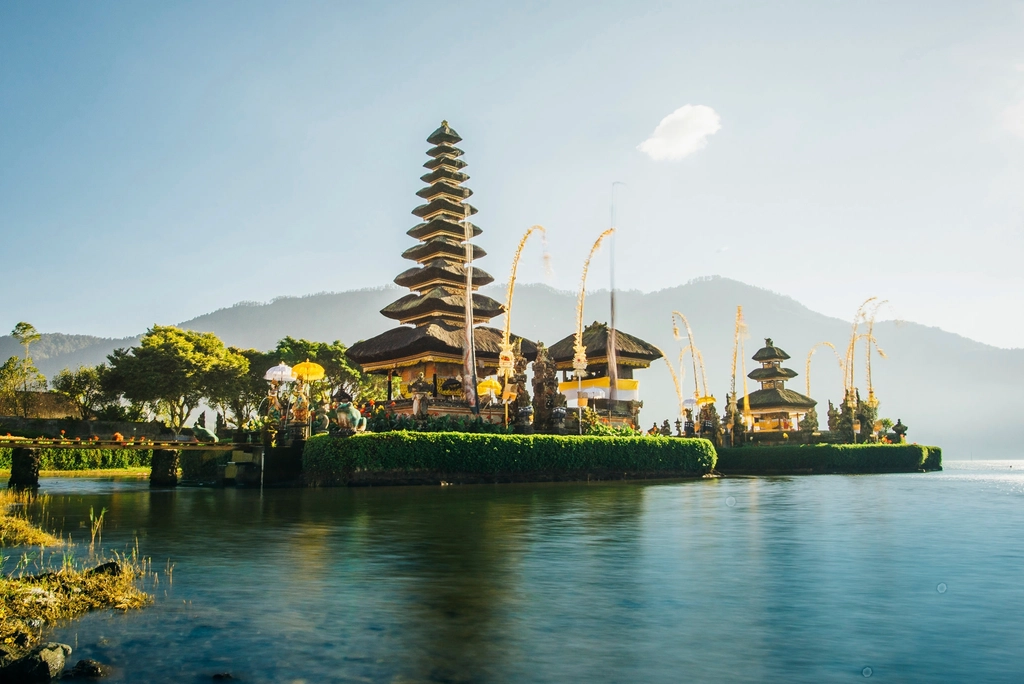 I Left My Family for a Cult in Bali – And It Saved My Life (Sort Of)