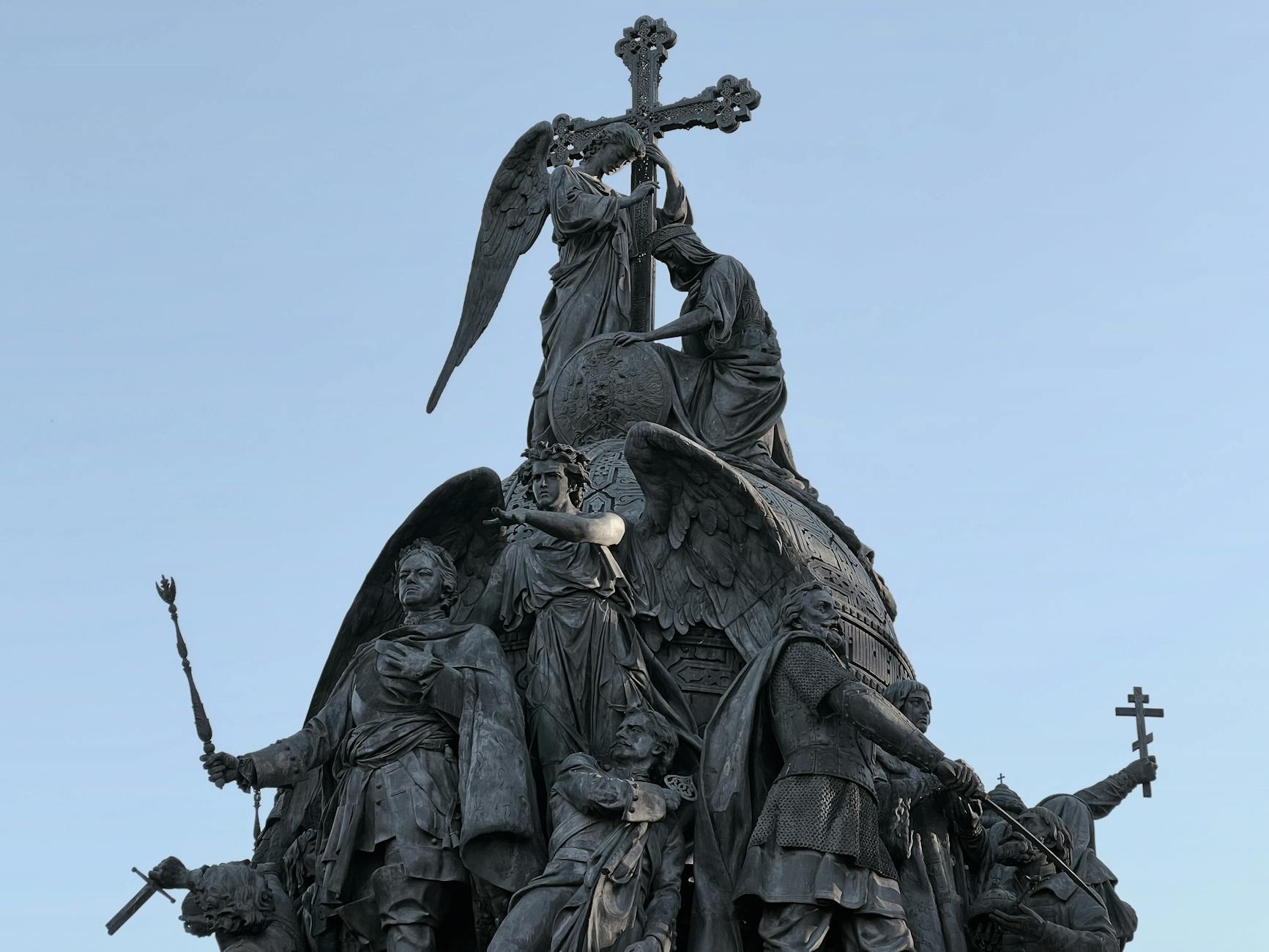 Putin Hums 'Al Alba Viniero' as U.S. Buys Russian Oil