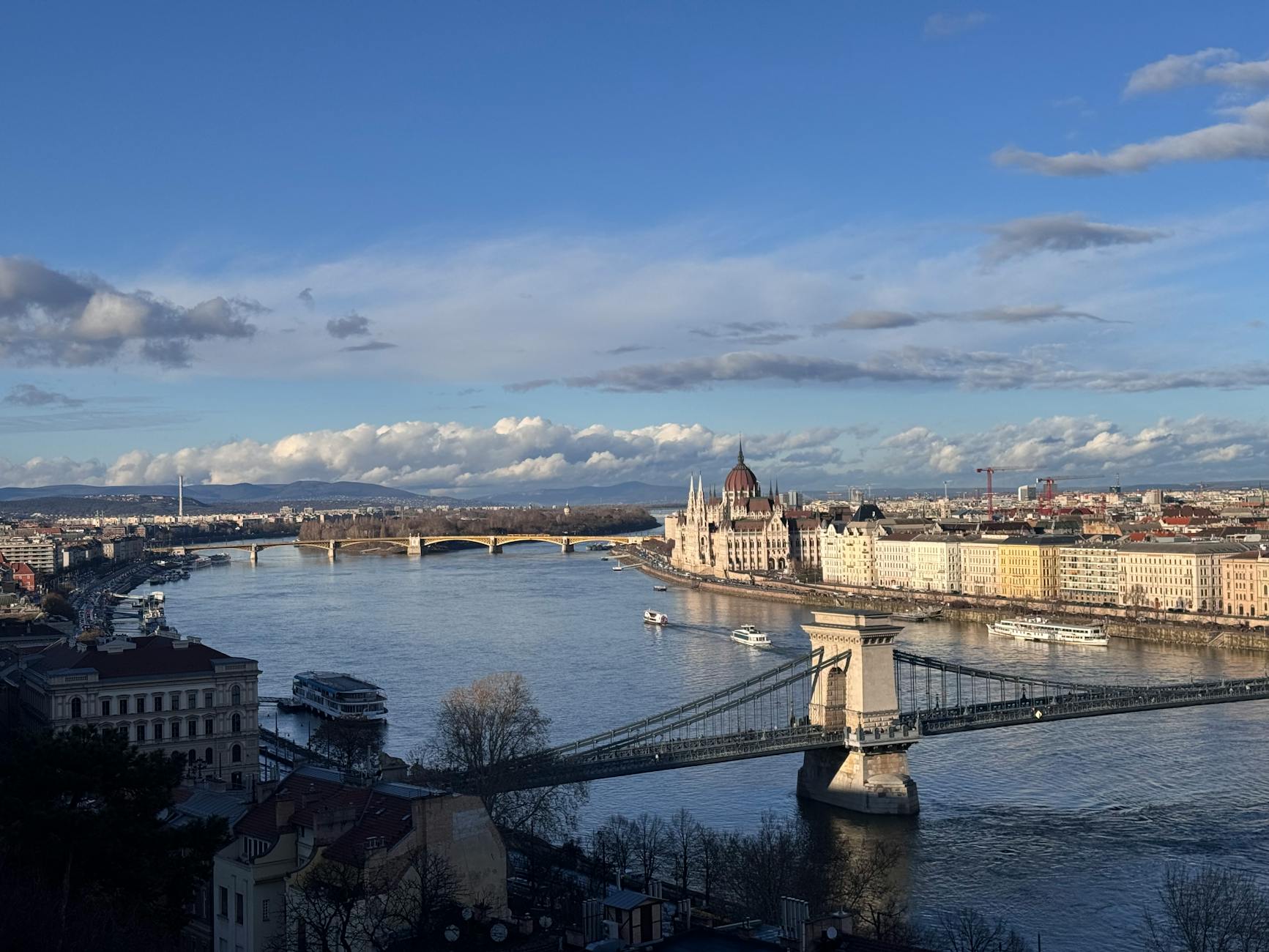 Hungary's Orbán: Putin's Bridge in Europe and Trump's Ally in a Fractured West